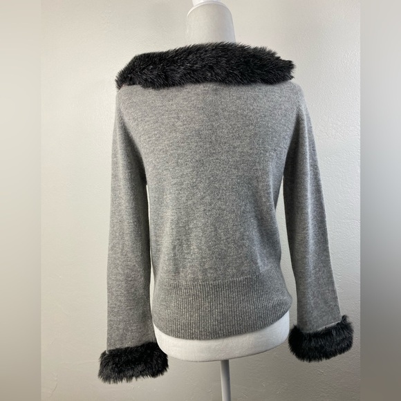 Garnet Hill Lambswool Angora Rabbit Hair Sweater Gray Women’s Medium - Picture 12 of 13